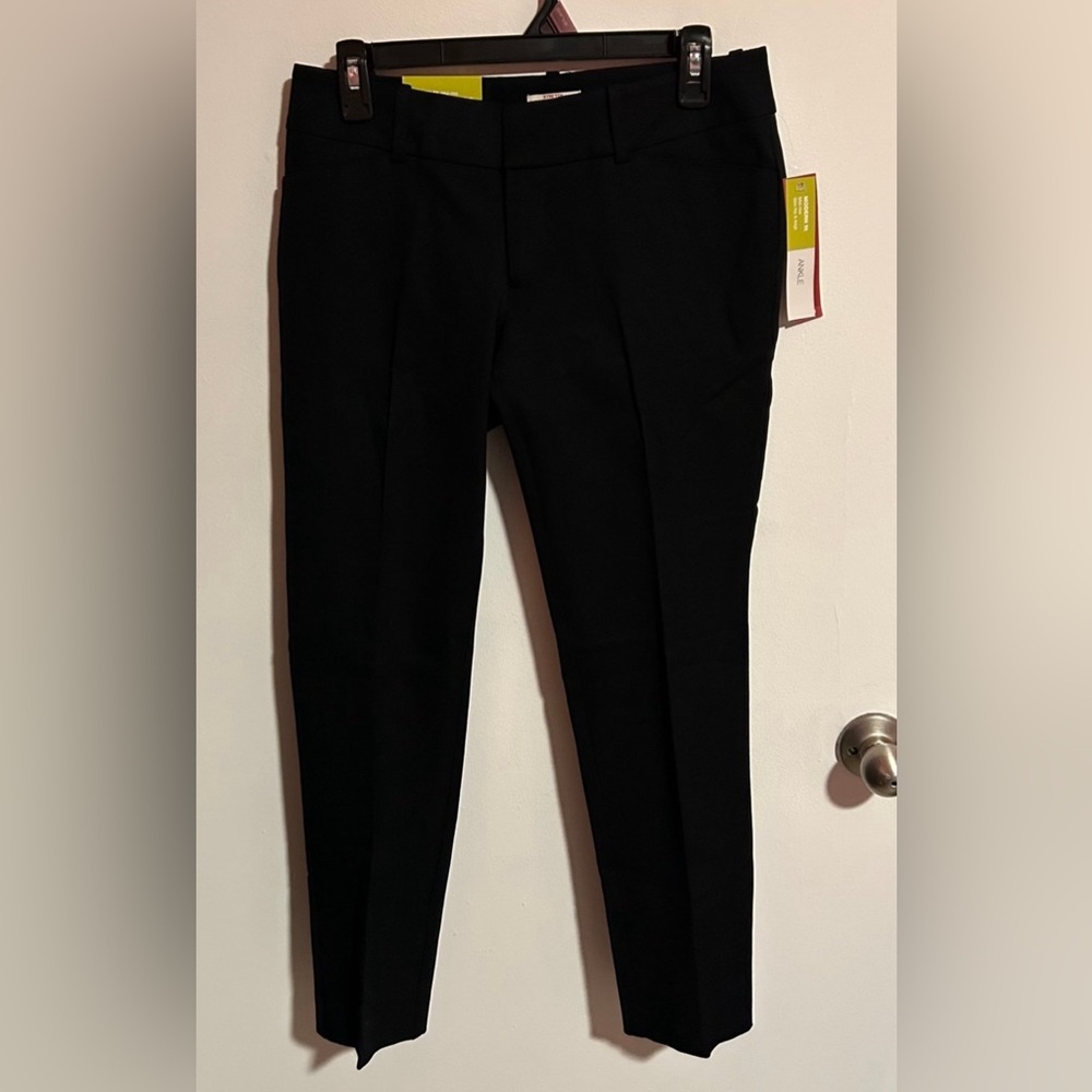 Merona Black Stretch Modern Fit Mid Rise Ankle Pants